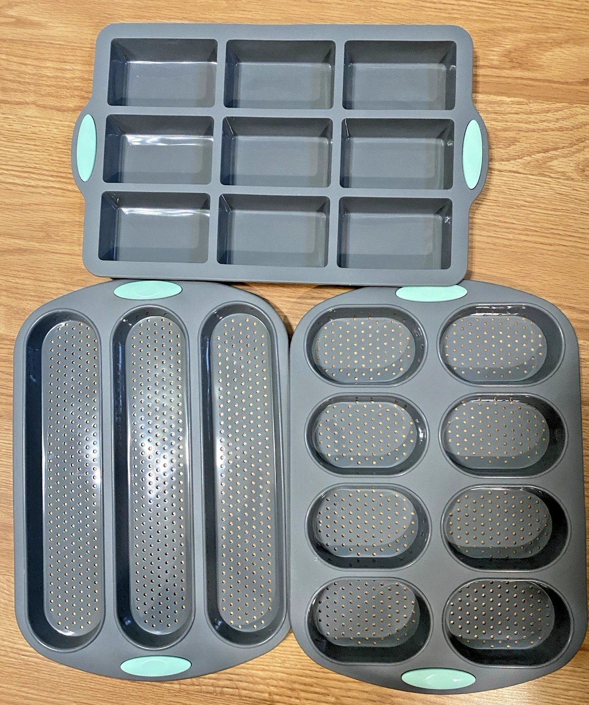 Set of 3 Three Non-Stick Silicone Loaf Pans for Baking Bread, Buns, and Cakes