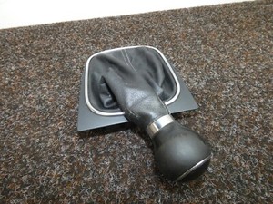 Volkswagen Schaltknauf 6-Gang Schaltgetriebe Golf VI Jetta Scirocco 5K0711113R