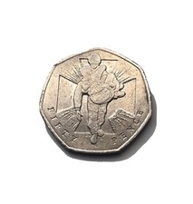 50p Soldier Carrying Wounded Soldier 2006 Circulated Coin