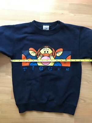 Vintage Disney Store Tigger Crewneck Pullover Sweatshirt