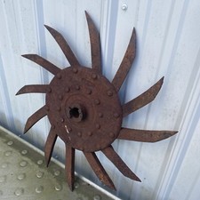 Antique Rotary Hoe Wheel  C-2360 International 23" Across  RH-02A