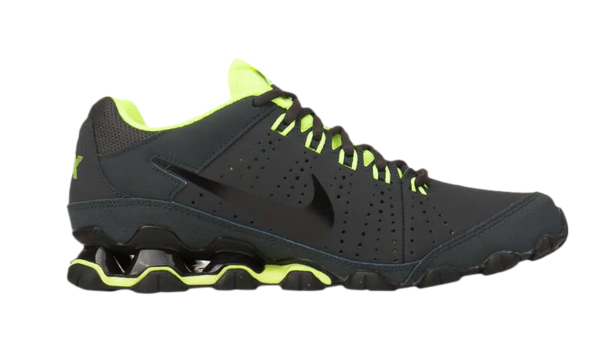 NEW Men's Nike Reax 9 TR Leather Shoes Sneakers Torch Invigor