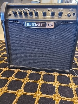 Line 6 Spider Classic 15,  75 Watts Max Combo Amplifier Tested Working 