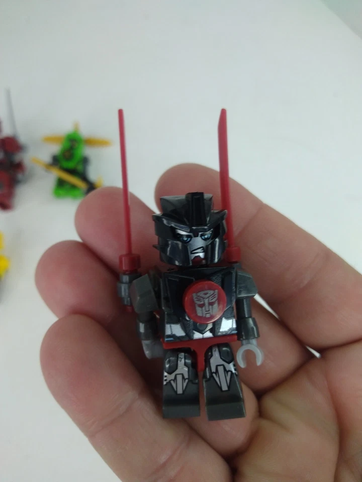 Kre-O Transformers Mini Figure Lot Bumblebee Sideswipe Grimlock - Image 2 of 4