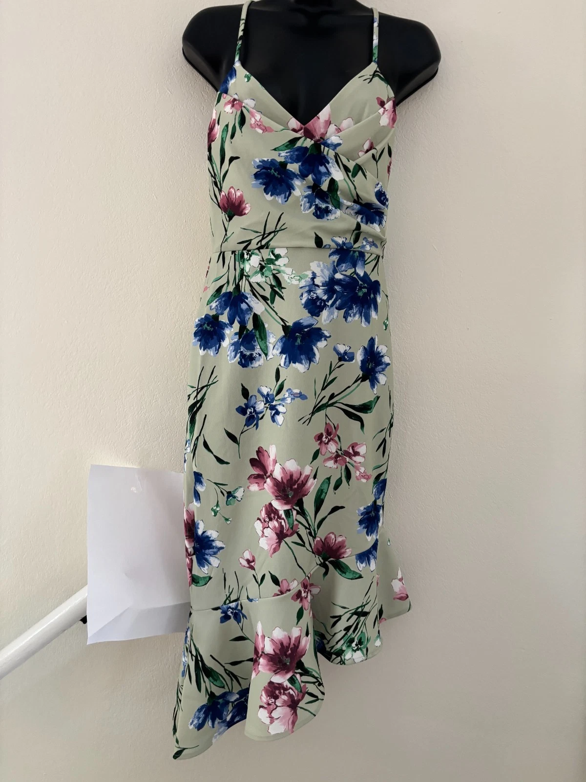 VETEMENTS Prendisole donna Bebe floreale taglia XS orlo asimmetrico scollo a V cinturino regolabile nuovo con etichette