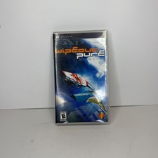 Wipeout Pure Sony PSP 2005 Futuristic Racing Game UMD Complete with Manual