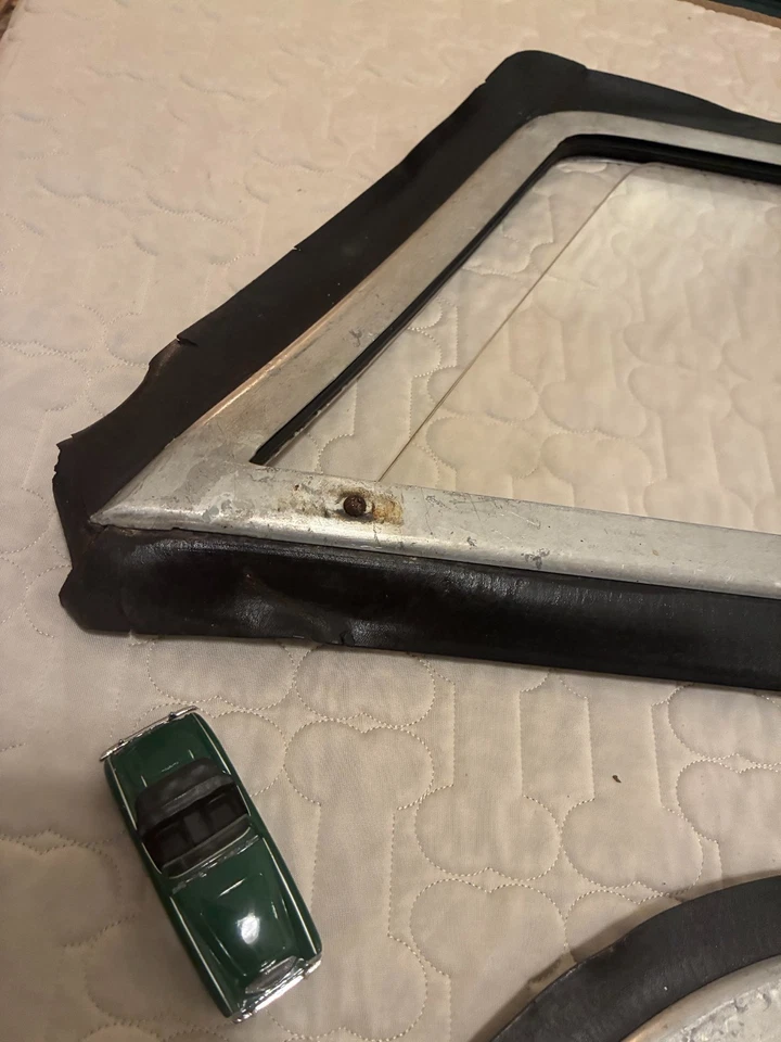 RARO! Ventanas laterales correderas de plexiglás Austin Healey 100 se adaptarán a BN-1 y BN-2 Foto 3 de 4