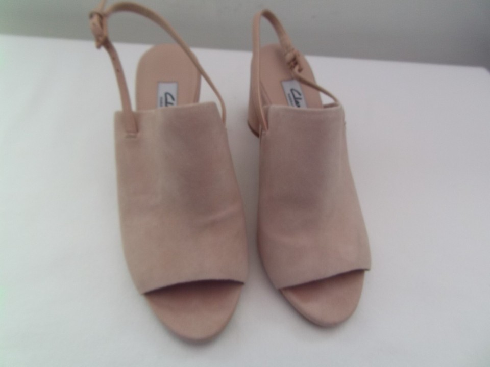 clarks narrative sandals