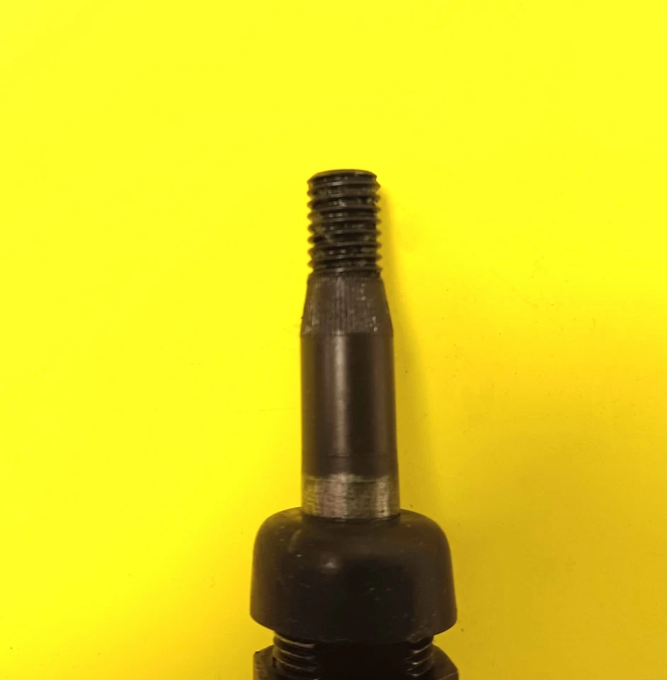 Defender Land Rover TD5 Windscreen Wiper Rack Cable & Wheel boxes 2002 - 2006 - Image 3 of 3