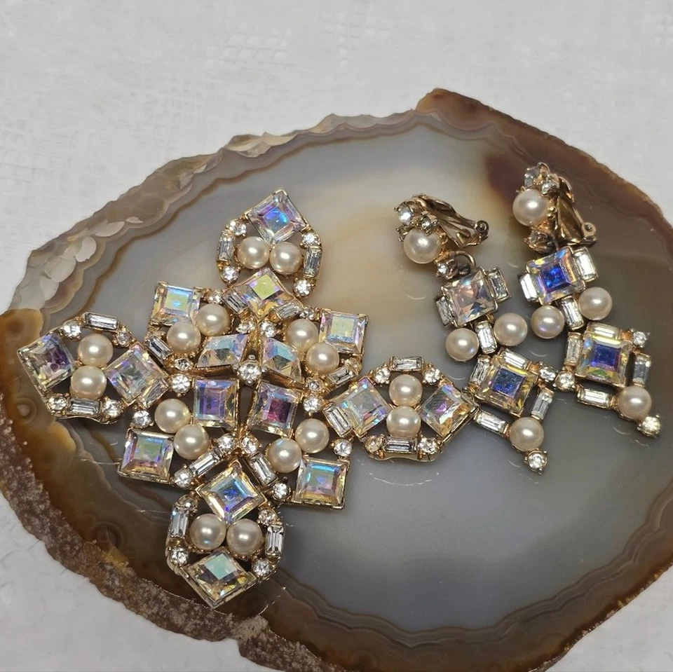 Vintage BOGOFF Aurora Borealis Brosche und Ohrclips Set Hollywood Regency