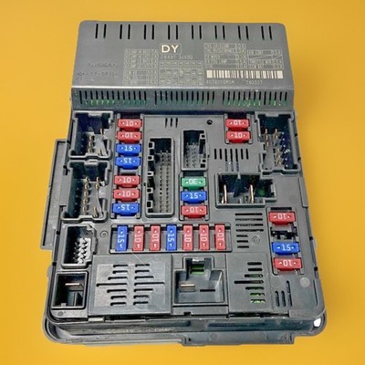   14-18 Infiniti QX60 Q50 IPDM (DY) Fuse Box 284B73JV0D OEM 1yr Warranty