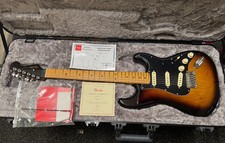 Fender American Ultra Stratocaster 3-Tone Sun...