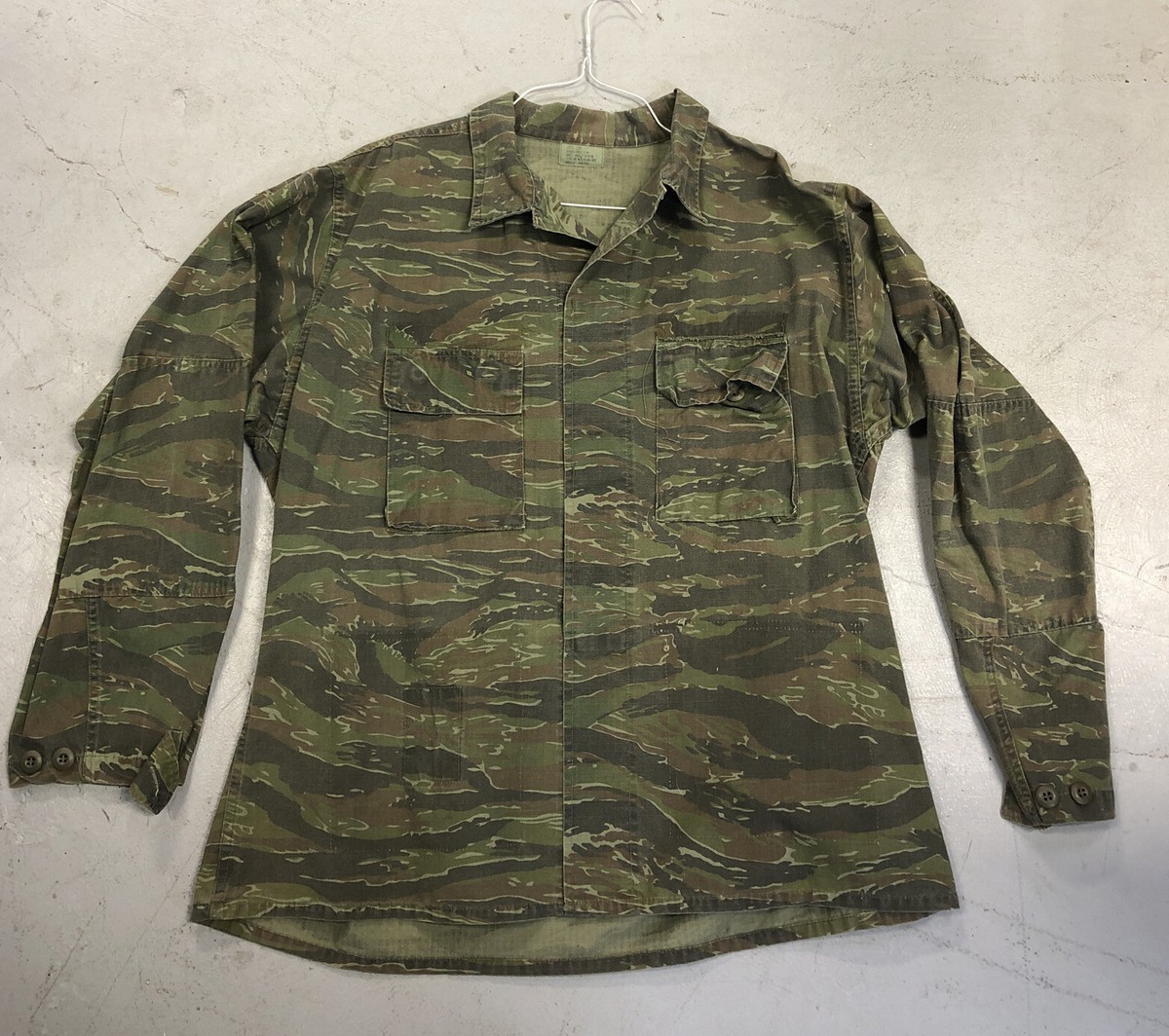 Military Shirt Tiger Stripes Large Long US Army Men 411 | eBay Military Shirt Tiger Stripes Large Long US Army Men 411 | eBay