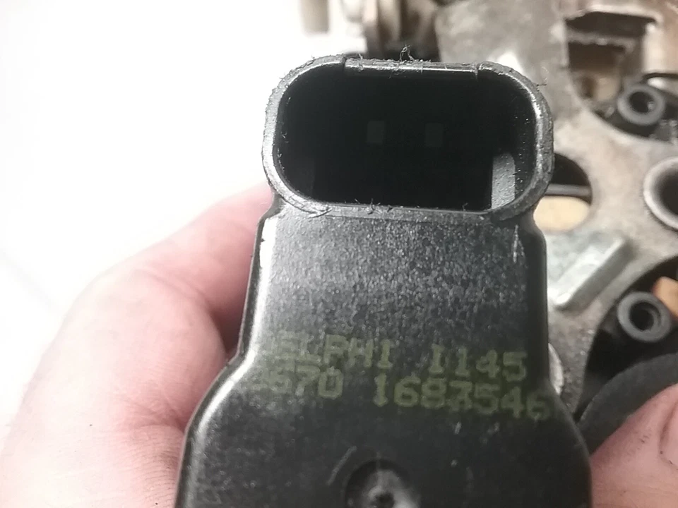 Привод замка правой задней двери 1998-2002 Isuzu Rodeo 16835466 - Изображение 3 из 4