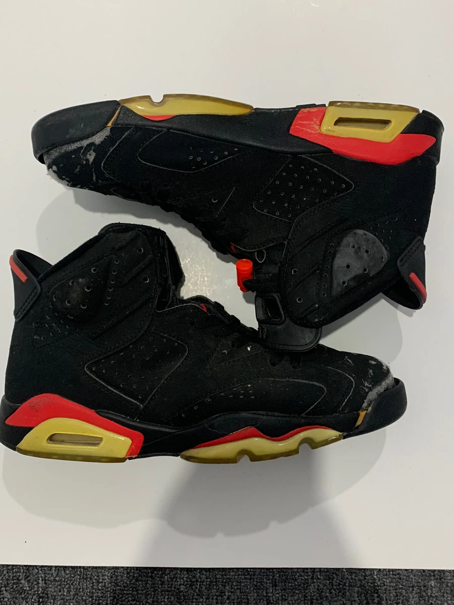 2000 OG Nike Air Jordan 6 VI Retro Black Infrared Size 10 (136038-061)