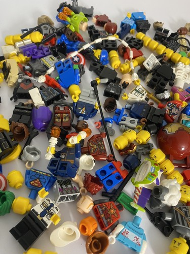 Lego Mini Figures Accessories & Parts Bundle Rare GBK - Picture 8 of 9