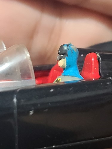 VINTAGE CORGI BATMOBILE BATMAN 1960 BMBV1 DC COMICS BATMAN DRIVER FIGURE - Picture 8 of 17