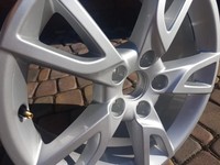 1 Cerchio In Lega 17 Pollici 6,5" 5X112 33ET Argento Audi Q3 Rim Wheel