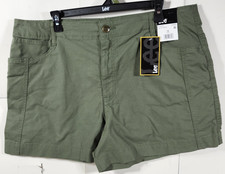 Lee Women's Size 18 High Rise Regular Fit Shorts Green NEW