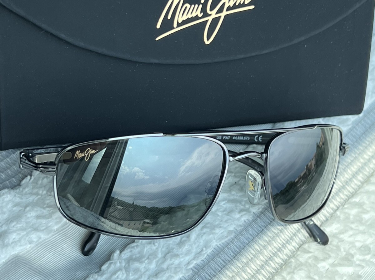 Maui Jim Kahuna MJ 162 02 Gunmetal Grey Frame Grey Polarized