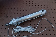 SMC CDM2L40-150A-A93L PNEUMATIC CYLINDER