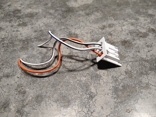 Maytag Dryer 3 pin dryer plug connector harness Tyco XTF for model #MEDC300BW0 - 第 1/4 張圖片