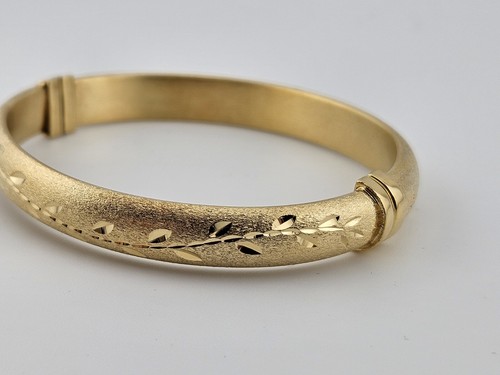 Veronese 18k Clad 925 Sterling Silver Satin Diamond Cut Bangle Hinge Bracelet - Picture 3 of 8