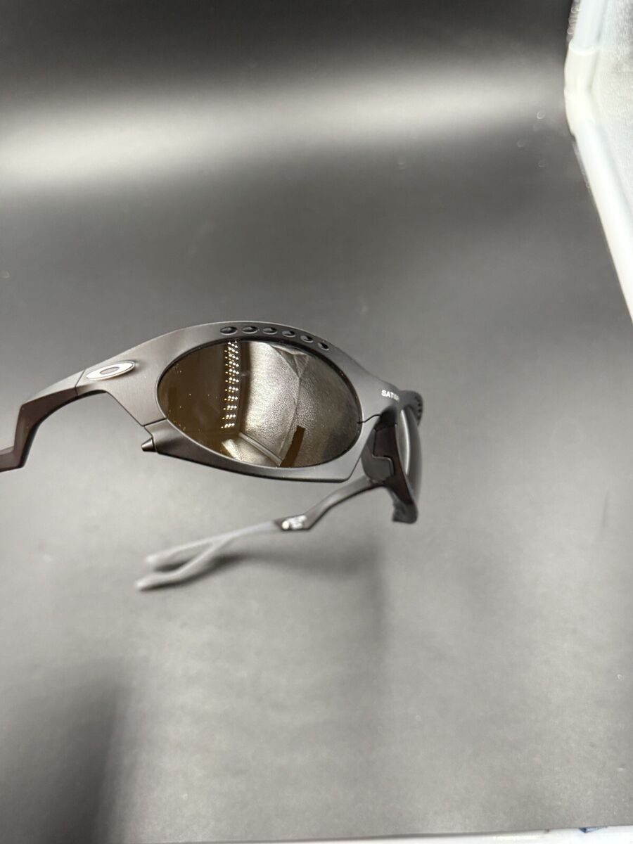 Oakley Plantaris Satisfy Matte Black Prizm Bronze Travis Oakley Plantaris Satisfy Matte Black Prizm Bronze Travis