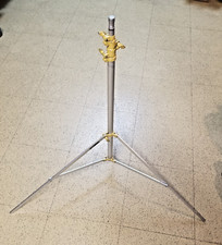 Lowel Photo Studio Tripod Aluminum Light Stand 8 foot 3 Sections Made in USA
