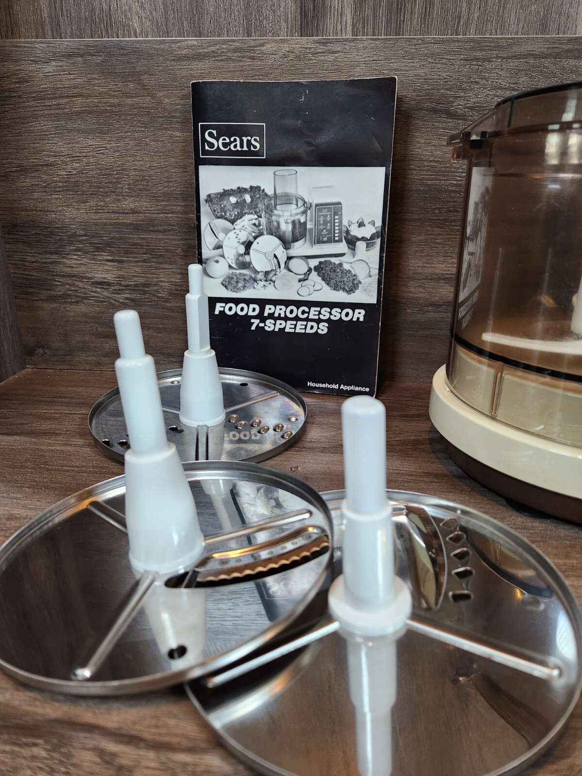 Vintage Sears Roebuck 7 Speed Counter Craft Food Processor Model 400.