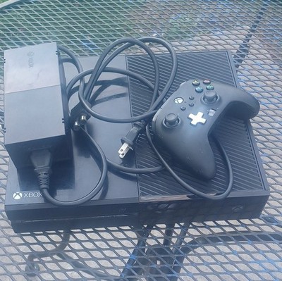 Microsoft Xbox One Black Home Console Wi-Fi HDMI w/ Wireless Controller & Cord