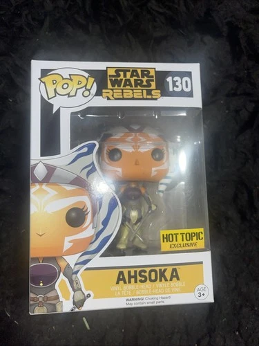 Funko Pop 2017 Star Wars Rebels Hot Topic #130 Ahsoka Tano Dual Lightsabers