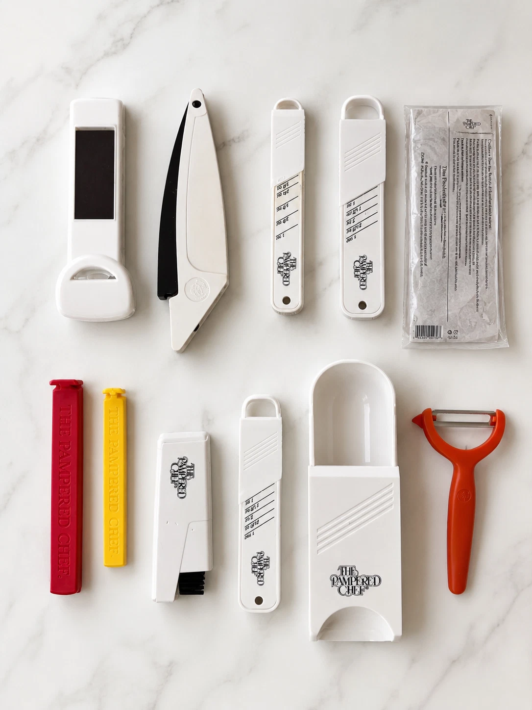 Pampered Chef Kitchen Tool Lot Mandoline Slicer Peeler Measuring Set