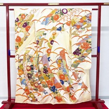 Japanese Kimono 'FURISODE' Silk/Flower/Gold embroidery/Length:160cm N1261