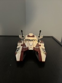 LEGO Star Wars: Republic Fighter Tank (75182)