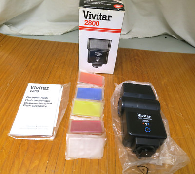 Vivitar 2800 Auto Thyristor Electronic Flash W/ Five Color Filters - NEW