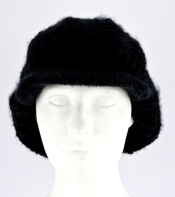Pistil Women's Soft Scott Knit Visor Knit Cap Beanie Hat, Black