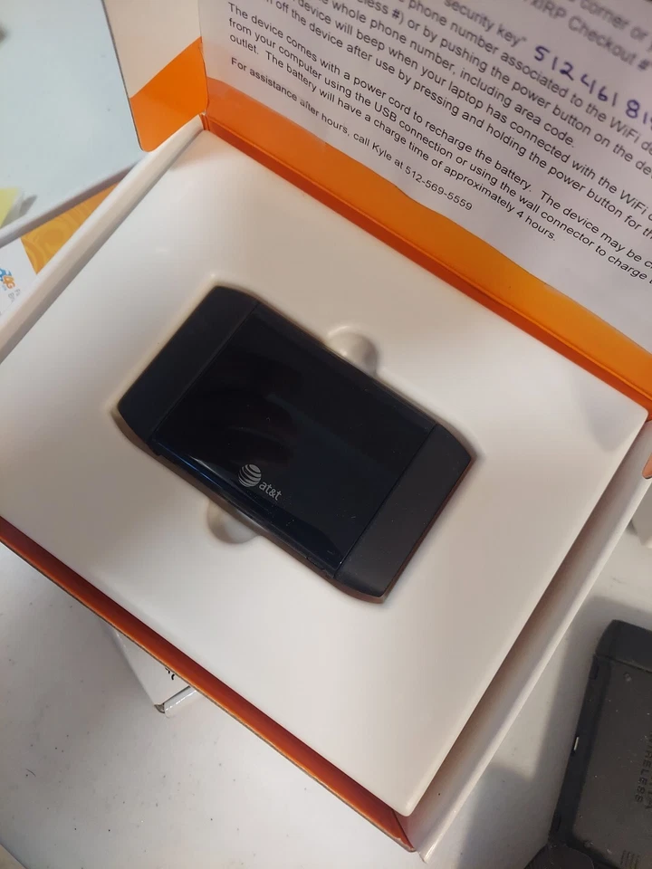 (6) AT&T Sierra WIRELESS ELEVATE 4G MOBILE Hotspot . No Returns No Cables/batter - Image 4 of 4