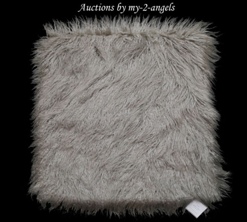 Housse d'oreiller en fourrure faur mongole neuf avec étiquettes grange poterie 26 x 26 gris gel gris gris - Photo 1/1