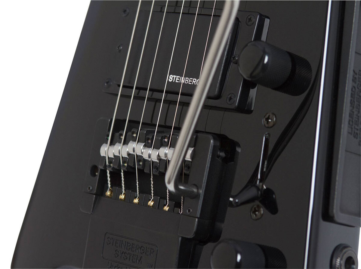 Steinberger Spirit GT-PRO Deluxe Black Headless Guitar | eBay Steinberger Spirit GT-PRO Deluxe Black Headless Guitar | eBay