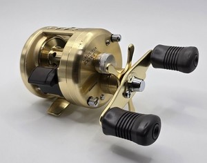 SHIMANO CALCUTTA 200XT ゴールド SHIMANO CALCUTTA 200XT ゴールドリール SHIMANO CALCUTTA 200XT