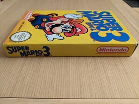 Super Mario Bros 3 NES Nintendo Boxed With Manual + Sleeve + Case Protector