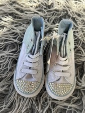 NWT Converse All Stars High Girls' Size 6 Toddler White Blue Rhinestone Toes