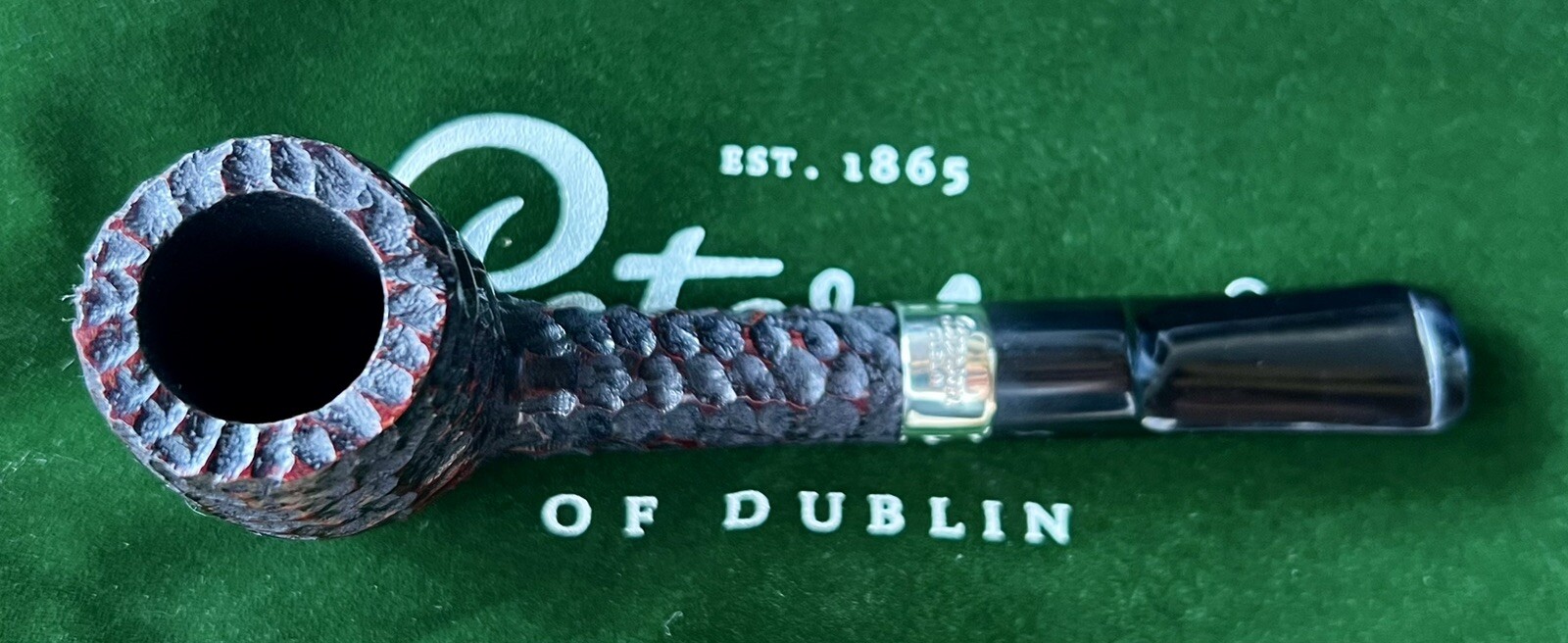 Peterson Junior Petite Rusticated Nickel Mounted Lovat Fishtail Pipe - New