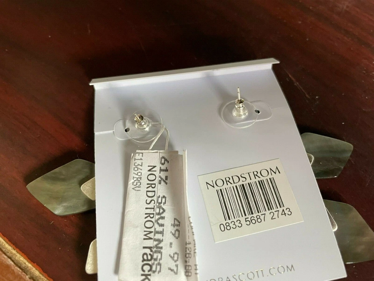 Nordstrom rack hotsell kendra scott