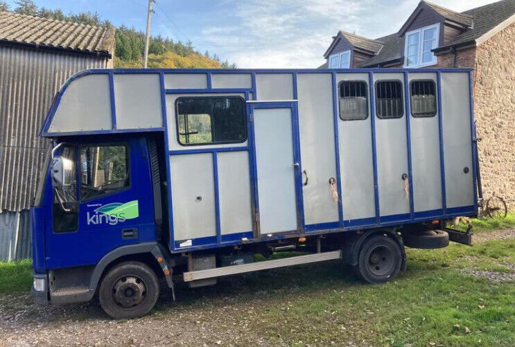 Ford Iveco 7.5ton Horse Box 