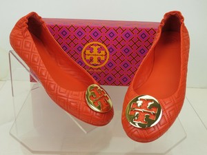 tory burch quilted minnie flat
