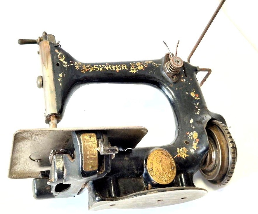 TOP antique & rare domestic sewing machine SINGER 24/7 circa 1916