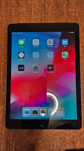 Apple iPad Air 1st Gen. A1475, 16GB, 9.7in - Space Grey - Picture 2 of 8