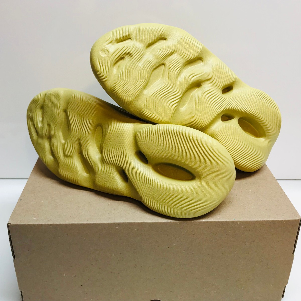 adidas Yeezy Foam RNR SULFUR GV6775 Men's US Sizes 10 Brand adidas Yeezy Foam RNR SULFUR GV6775 Men's US Sizes 10 Brand